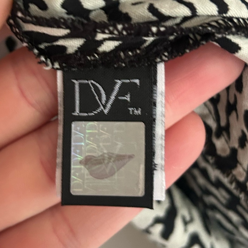 DVF DIANE VON FURSTENBERG Pele Snake Wave Jacquard Dress Office Cocktail Size 6 - Picture 12 of 15